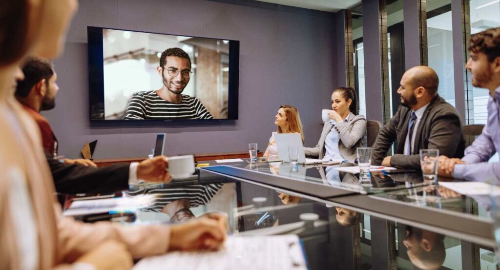 Mastering Remote Leadership: Strategies for Today’s Digital Workforce