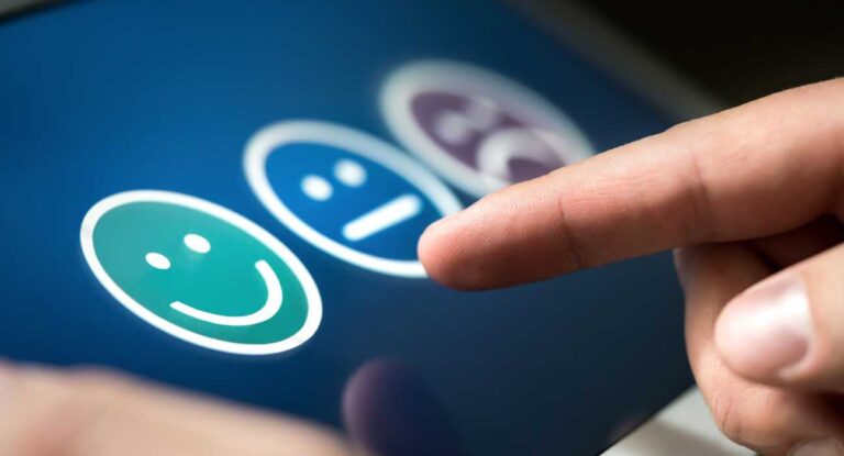 How to Deliver the Best Experience for Your Employees and Customers
