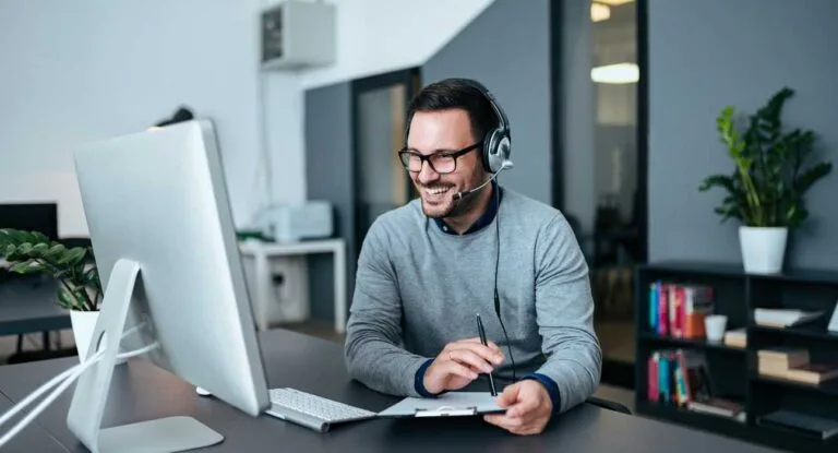 30 Best and Profitable Tech Startup Ideas for 2024