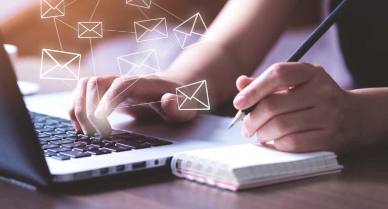 How To Decide Between Custom Email Design And DIY Builders For Your Startup