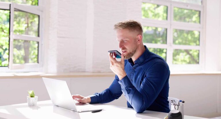 Voice Search SEO: Win Visibility in the Age of AI Assistants